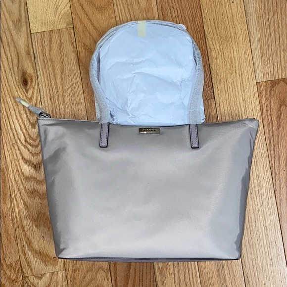 Kate Spade Tote - Picture 5 of 9